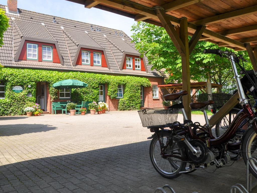 Haus Am Deich Apartment Utersum ภายนอก รูปภาพ