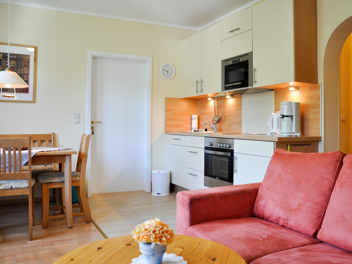 Haus Am Deich Apartment Utersum ภายนอก รูปภาพ